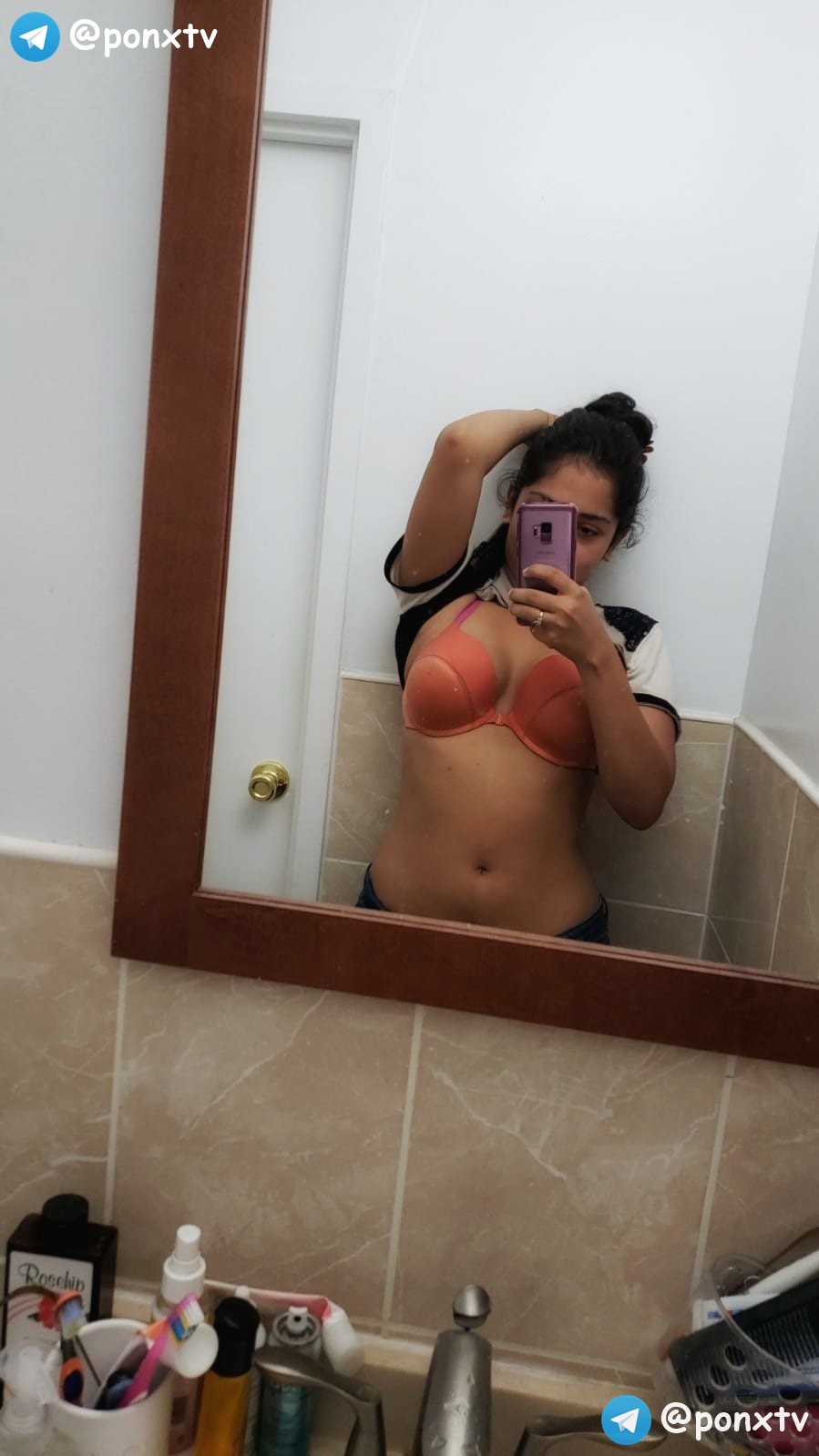 1910107243 RichIndianGirl5aa75b543b8f9817e86f574c6804d7d17