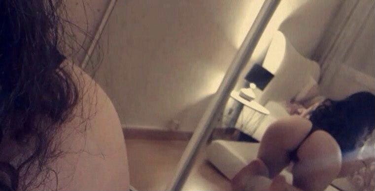 48152 EAF 57 F2 4 B3 E 9207 FB4 F7685511 D