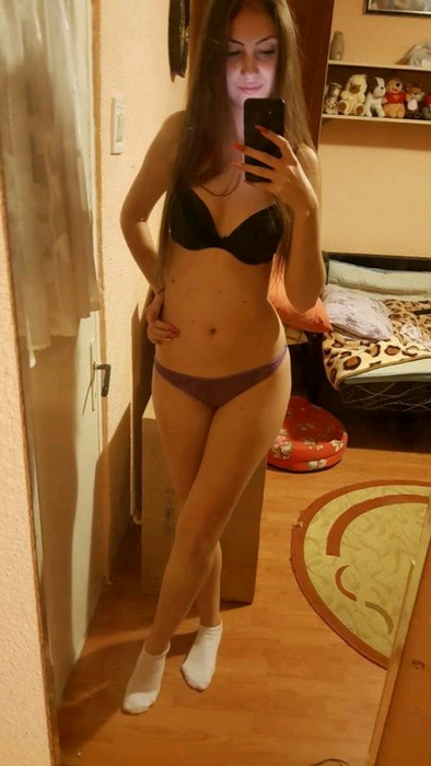 8752eef1ffd8feffe8a15878350b45de