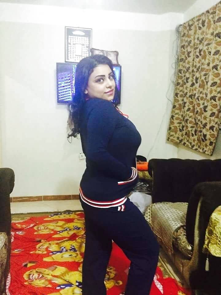 Amateur Big Boobs huge boobs beautiful eyes arab girl 4750919 2