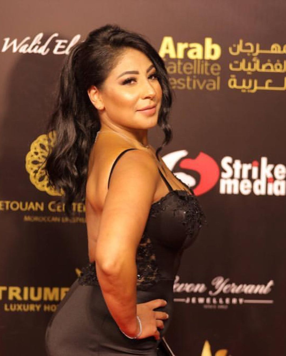 D821C85B 6DB4 4A25 BF74 623C34B5DA85