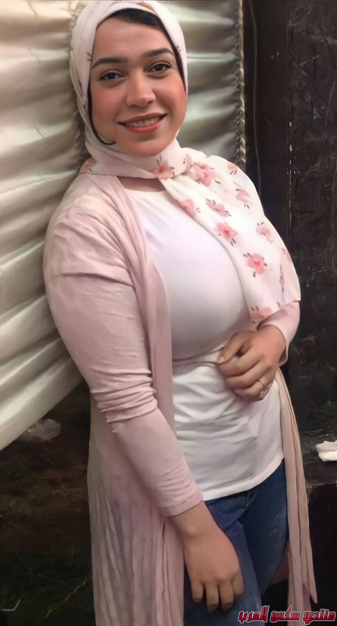 Omhijab 1539010652781662209 485x900 3