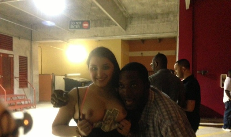 Tumblr nuljevw1kQ1uz87quo3 1281