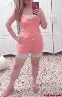 ناجح قحبة تونسية لمتعة الزب الكبير ، حسابي على التيوتر  @NajehSex.jpg